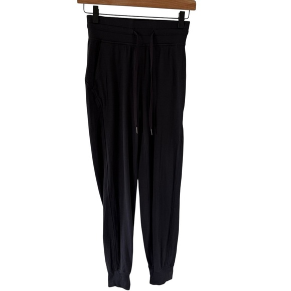 Lululemon Ready to Rulu High-Rise Jogger in Black - Picture 6 of 8